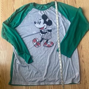 Disney Mickey Pjs Graphic Tee size Large